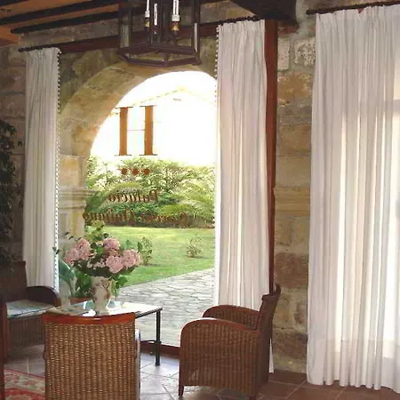 Palacio Garcia Quijano Hotel Corrales De Buelna