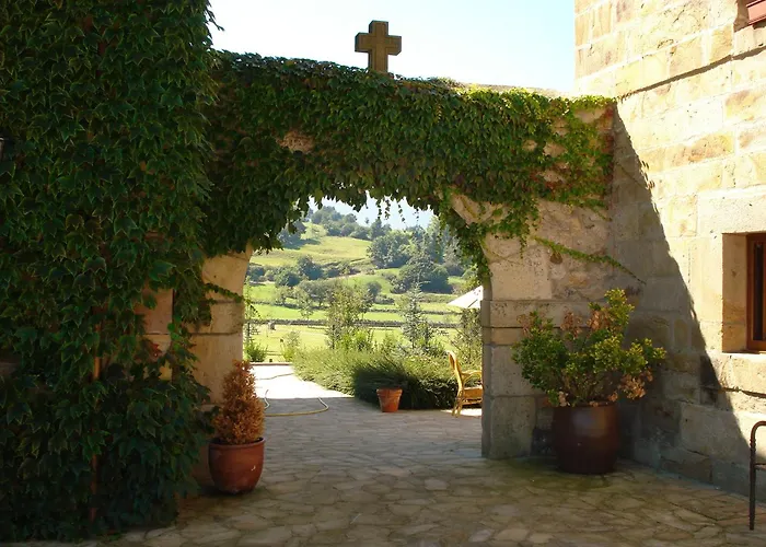 Palacio Garcia Quijano 3* Corrales De Buelna