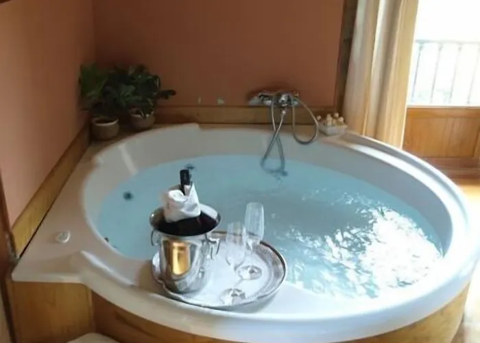 Palacio Garcia Quijano 3* Corrales De Buelna