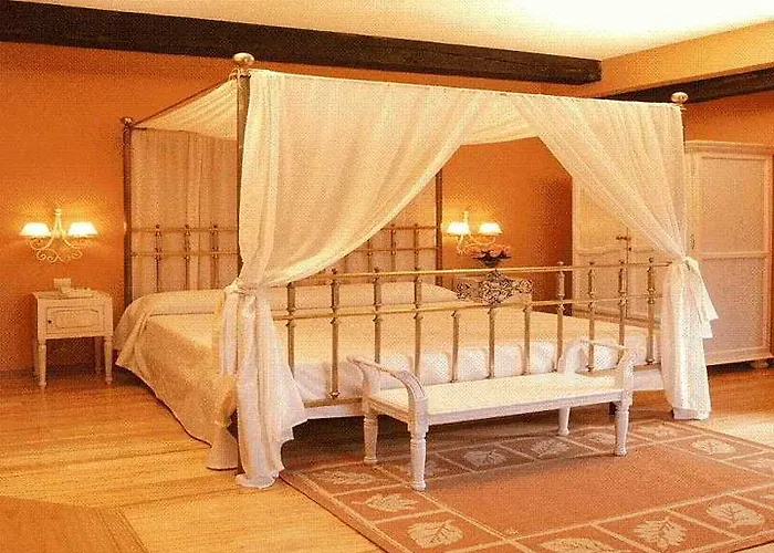 Palacio Garcia Quijano 洛斯科拉莱斯-德布埃尔纳